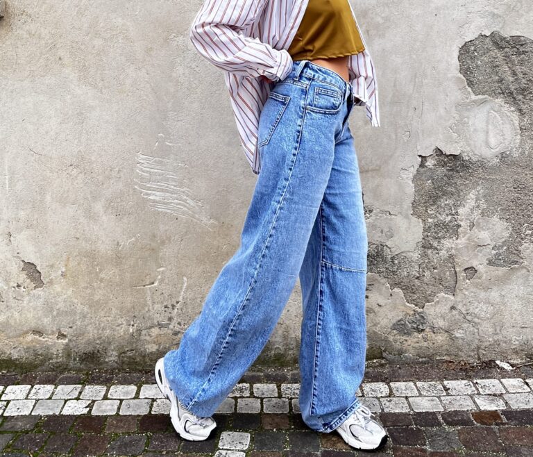 JEANS MYASTREET BALLOON CON CUCITURA AL GINOCCHIO